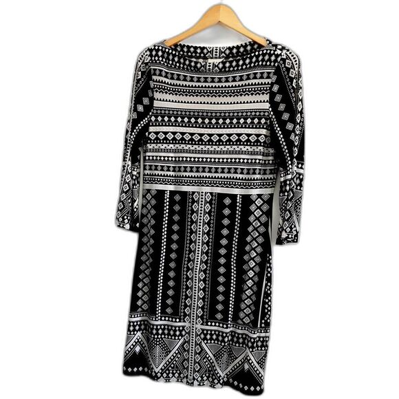 Beige by eci Black White Geometric Print 3/4 Sleeves Jersey Shift Dress Size 8 - Picture 2 of 9